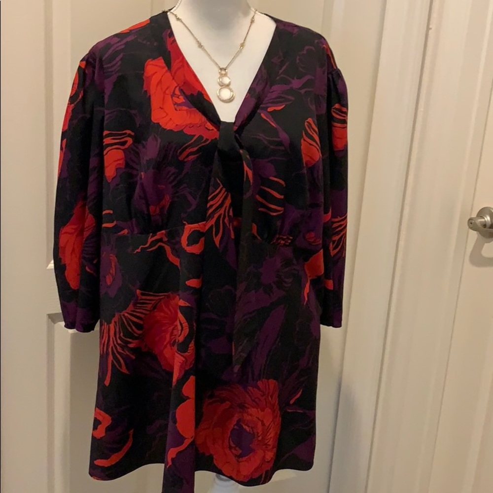 💥Calvin Klein Blouse - size 18